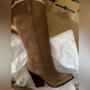 Nib new Marc fisher western boots size 9 tall